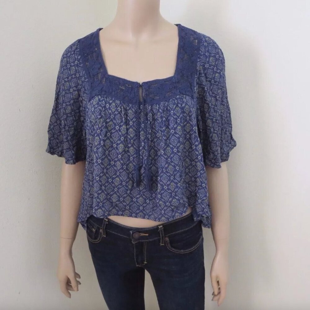 Hollister Womens Printed Crop Peasant Top Size XS Shirt Navy Blue